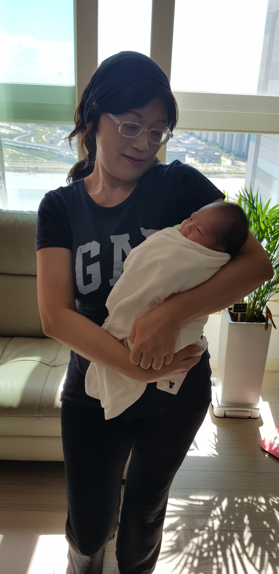 1970213575_GtHXM3Ig_41f8f80f939b82eab9d97ab8438bb8c6b51a068b.jpg 이미지크게보기